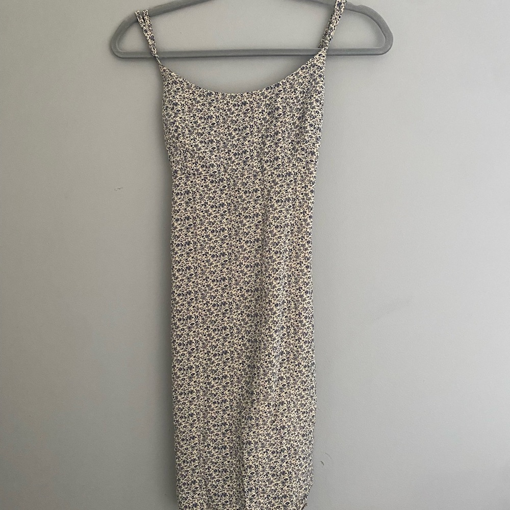 Brandy Melville Black and White Floral Midi Dress